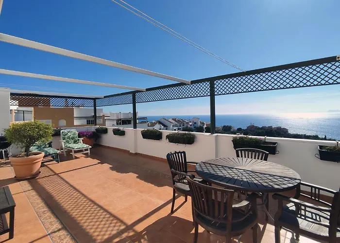 Jabeque アパート エステポナ