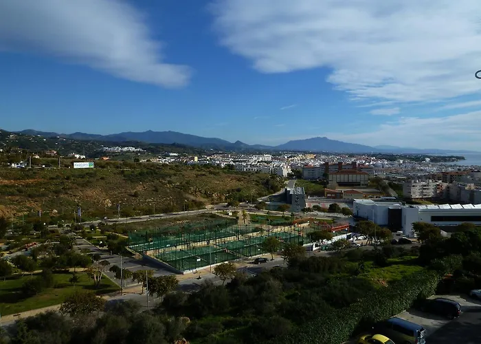 Jabeque アパート エステポナ